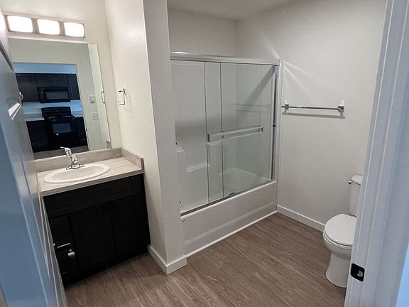 5th image of 1641 Windrow Dr APT A2