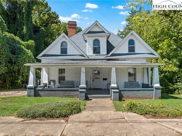 289 N Bridge Street, Elkin, NC 28621