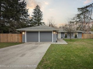 1421 Gilcrest Ave, East Lansing, MI 48823