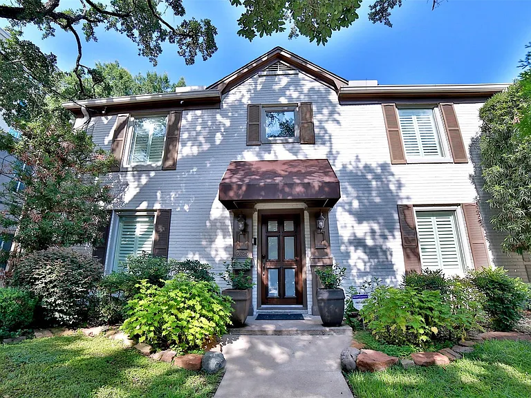 2625 Peckham St — Photo 3