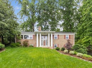 6225 Kellogg Dr, Mc Lean, VA 22101