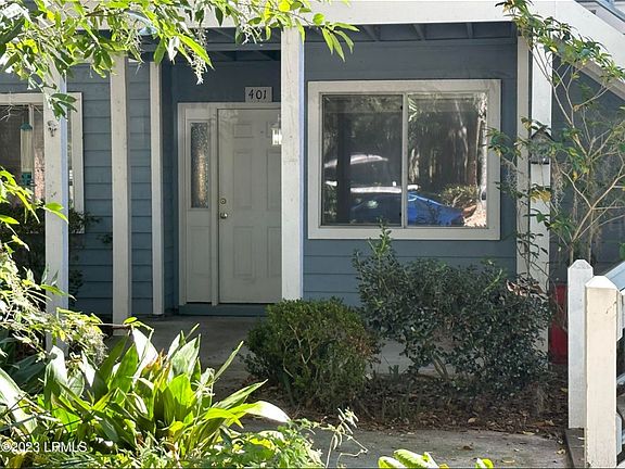 4th image of 401 Battery Ln #401