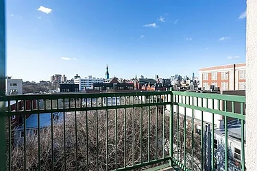 Rented by Dream Space Realty