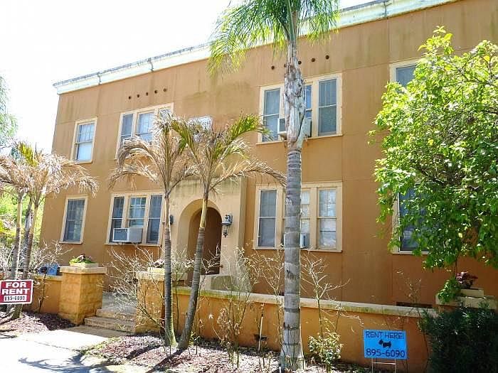 Oak Crest