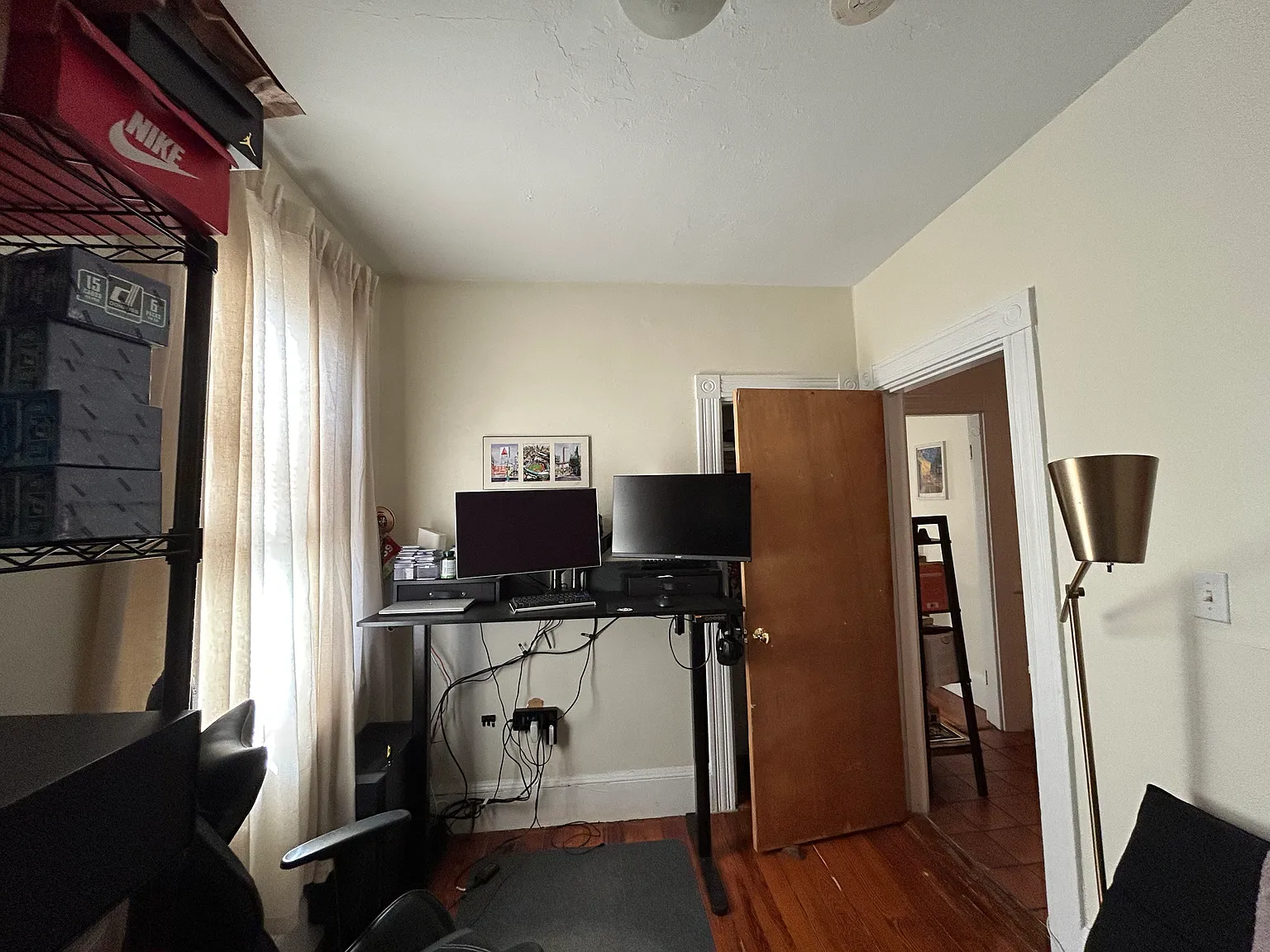 2 bed, 900 sqft, $2,800 — Photo 4