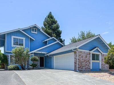 2126 Saint Augustine Circle, Petaluma, CA, 94954