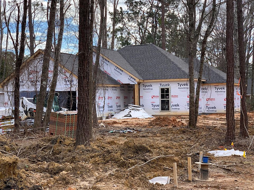2nd image of 377 Rawls Springs Loop Rd