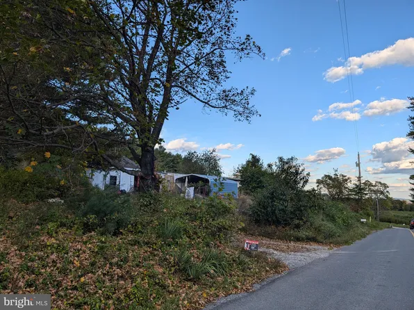 910 Orchard Rd, Orrtanna, PA 17353