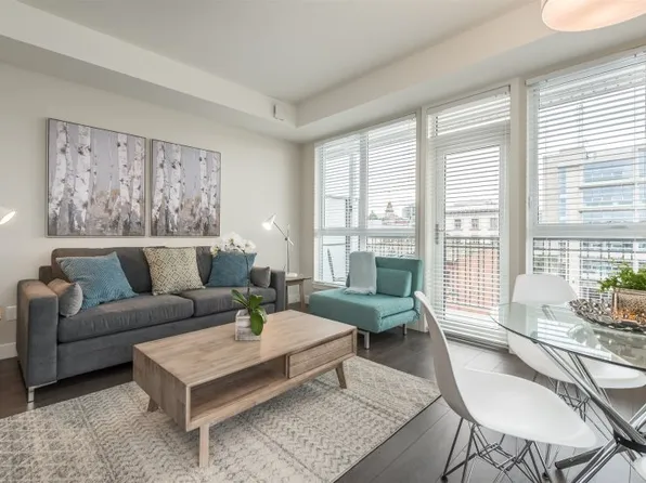 (undisclosed Address), Victoria, BC V8W 1S8