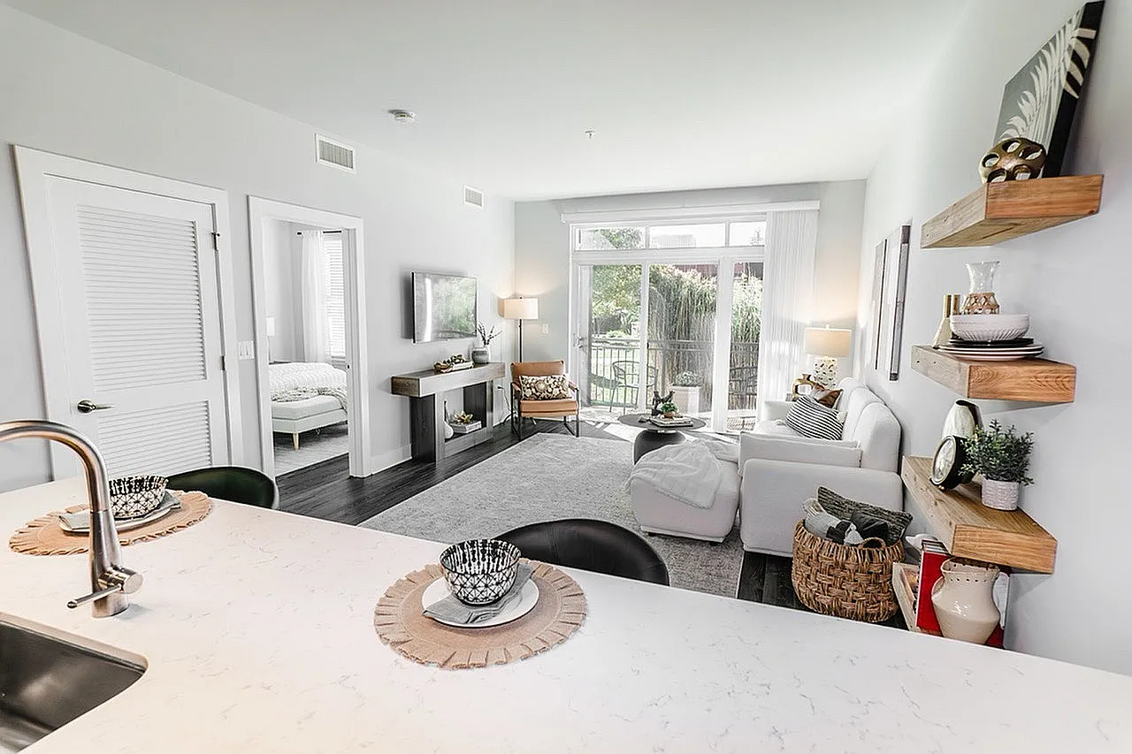 The Residences at Hamilton Lakes — Photo 3
