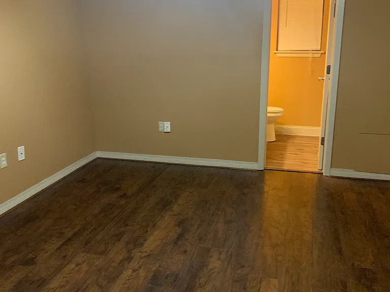 516 Susan Dr — Photo 18