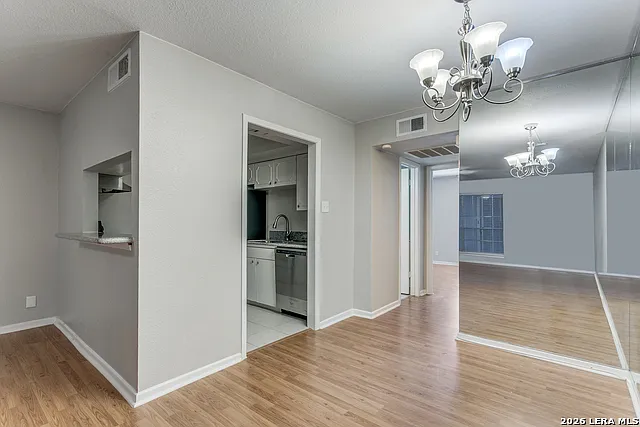 8401 N New Braunfels Ave #207A — Photo 11