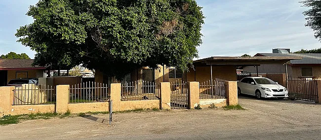 4 bed, 1.5 bath, 1344 sqft, $1,500 — Photo 2