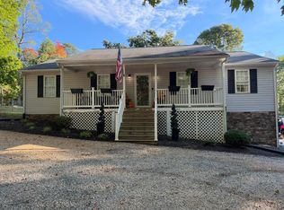 206 Erin Dr, Madison Heights, VA 24572
