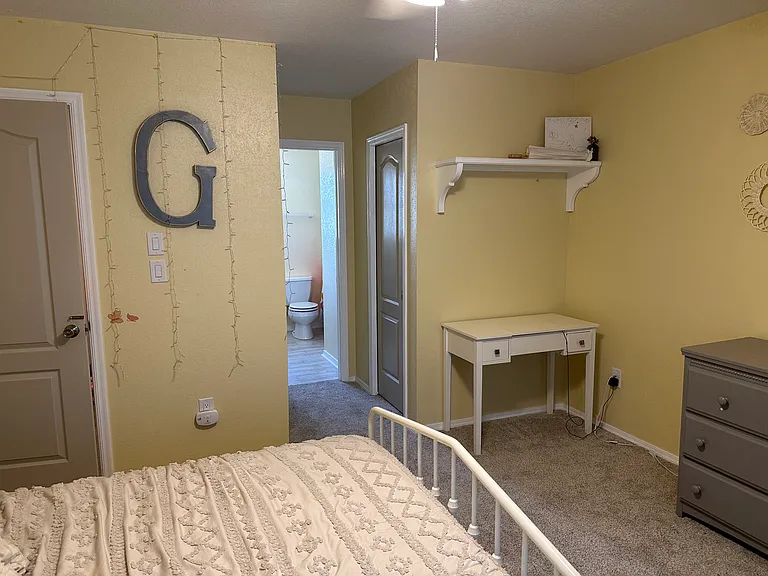 2301 Fairway Ter — Photo 19