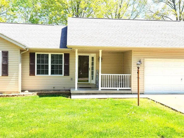 104 Weisbrook Ln, Carterville, IL 62918