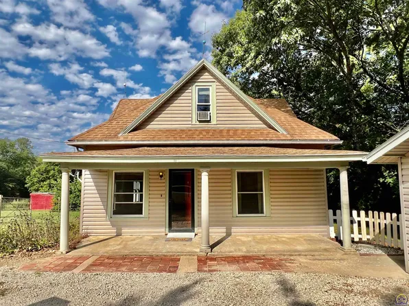 12217 S Rd, Hoyt, KS 66440