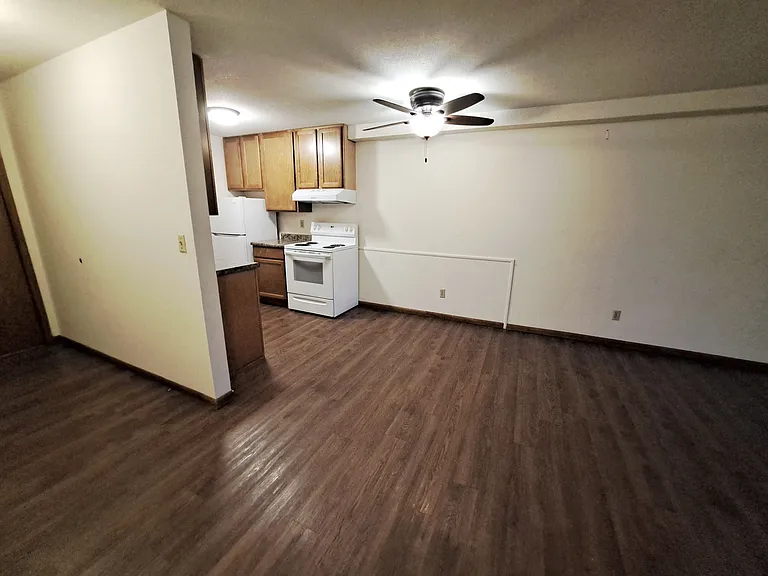 Apache Manor Apartments — Photo 55