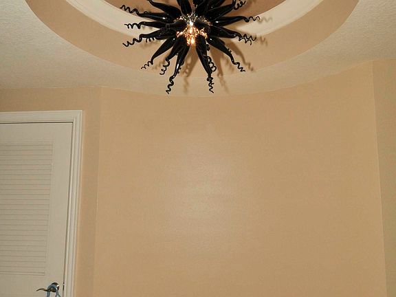 3rd image of 11 Baymont St APT 704