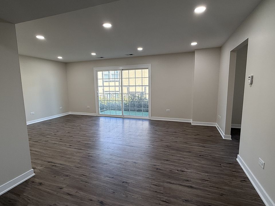 Spacious and bright living room