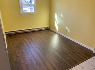 8 Tero Dr, Coventry, RI 02816