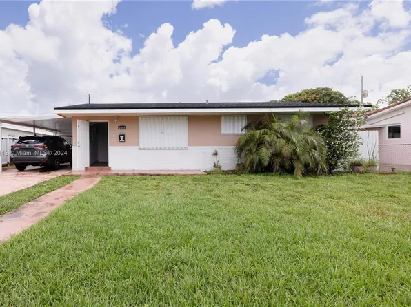 1085 W 33rd Pl, Hialeah, FL 33012