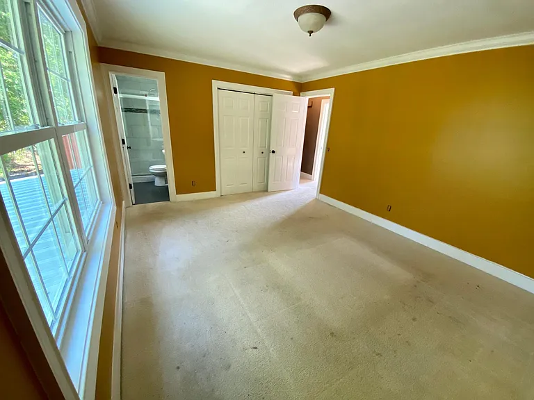 105 Mamie Ct — Photo 14