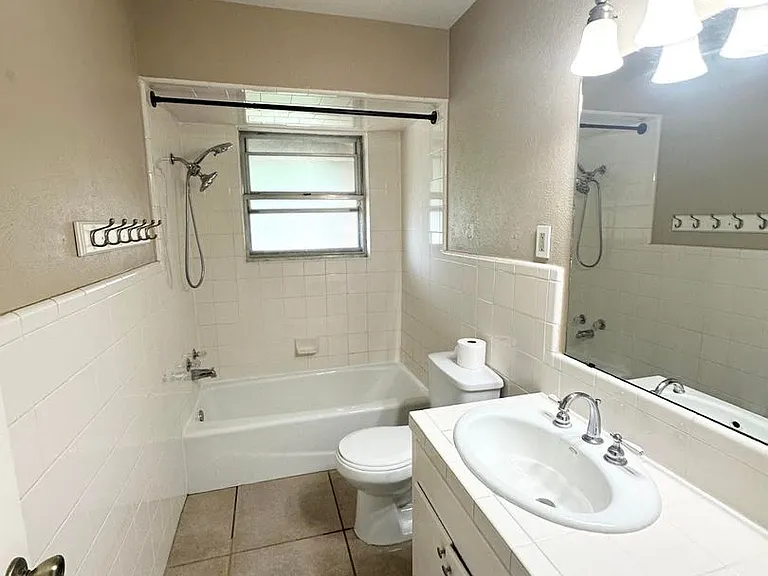 3223 Cimmaron Ave — Photo 10