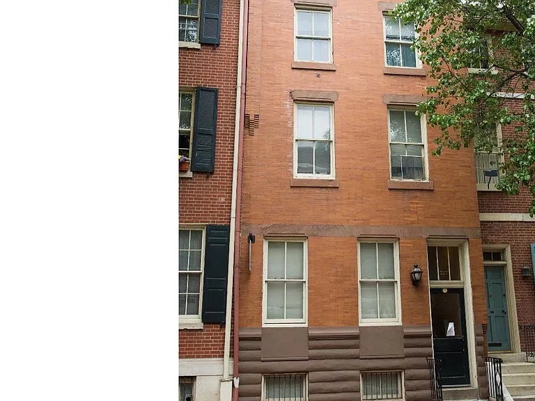 723 Spruce St #2F — Photo 1