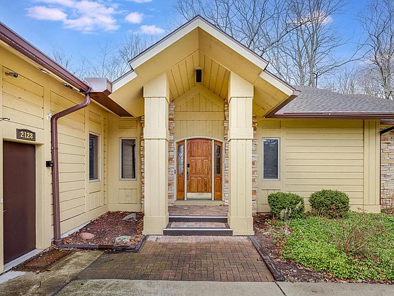 4th image of 2128 Hunters Ridge COURT