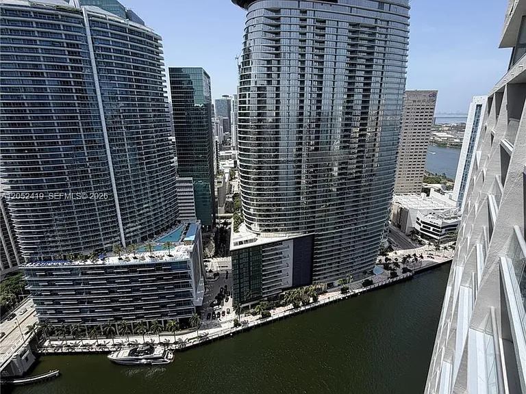 475 Brickell Ave #4008 — Photo 18