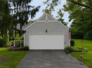 375 Yorktown Pl APT D2, Vermilion, OH 44089