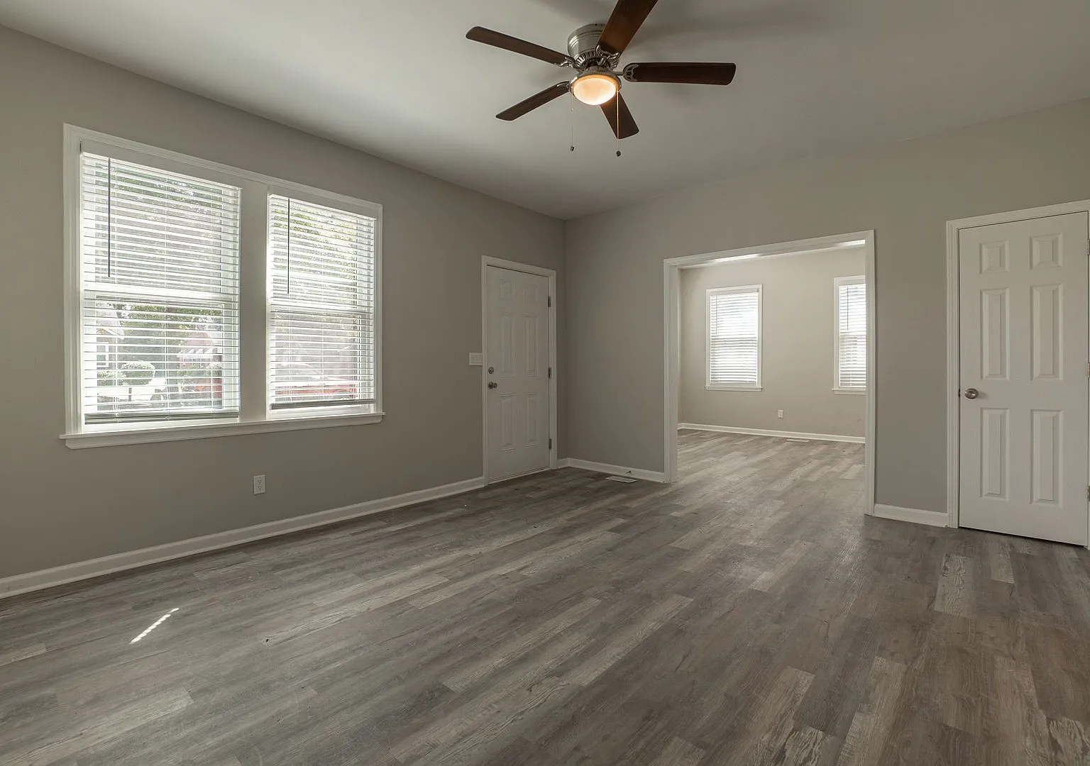 Welcome to this newly renovated home in a stellar location. — Photo 2