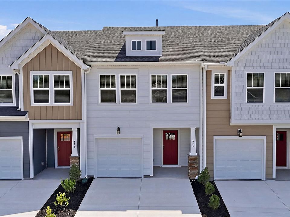 Exceptional home with tasteful exterior finishes and a thoughtfully designed facade located in Fount