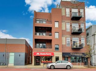 2332 W Belmont Ave APT 4, Chicago, IL 60618