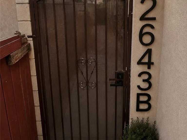 2643 Summerchase Ave #B — Photo 22
