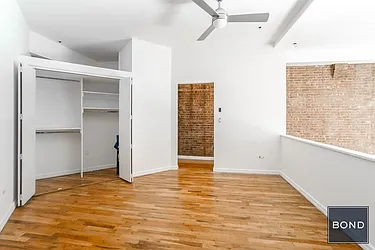 Rented by Bond New York