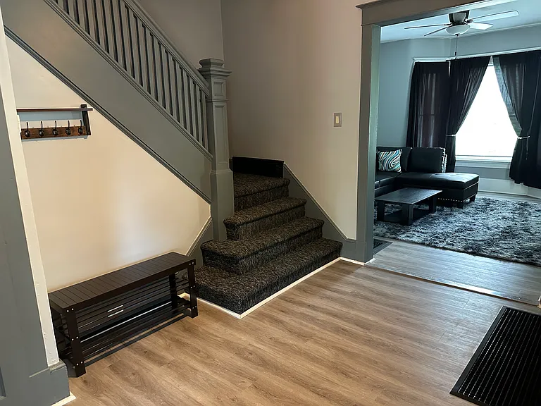 1/2 Laurel Ave — Photo 14