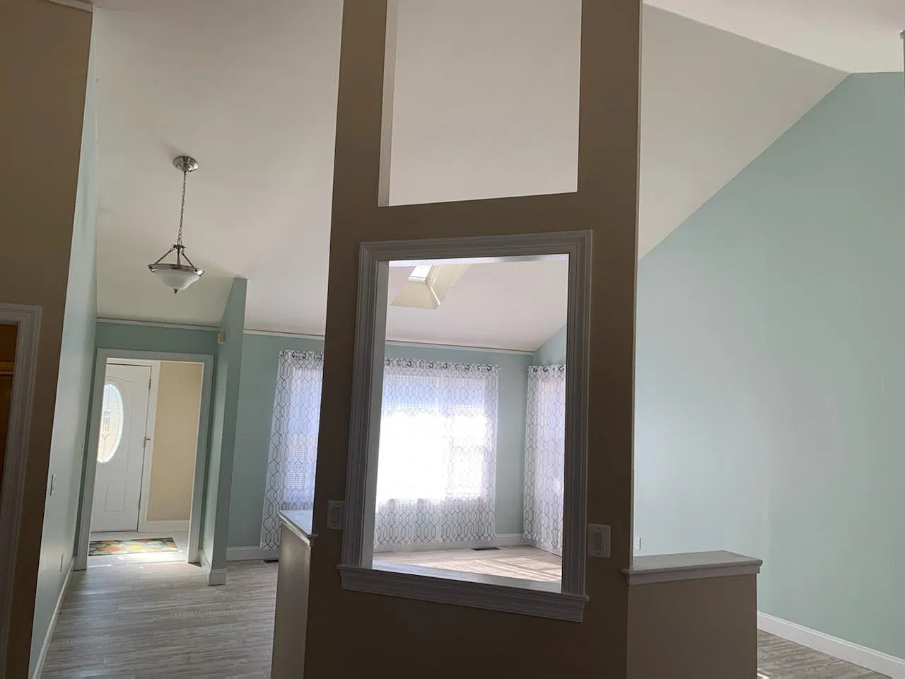 3 bed, 1516 sqft, $2,400 — Photo 4