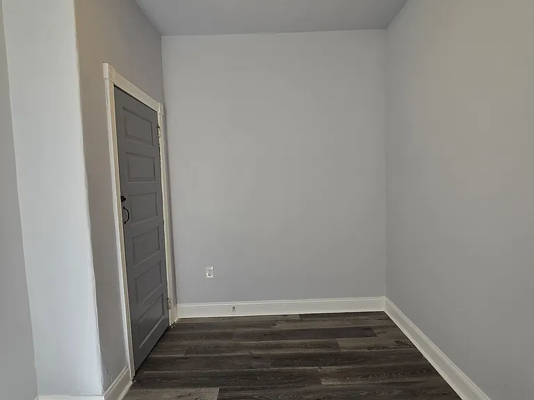 2863 N Stillman St — Photo 13