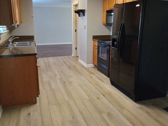 4th image of 6223 E McMillan Creek Dr