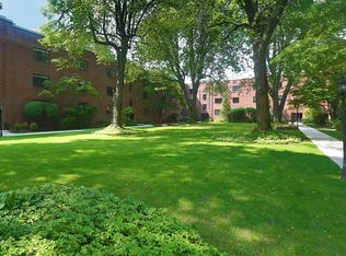 104 Sewall Ave APT 4, Brookline, MA 02446