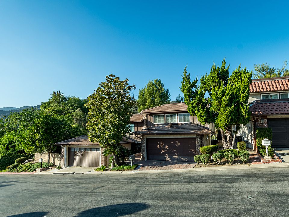 1st image of 783 Starlight Heights Dr