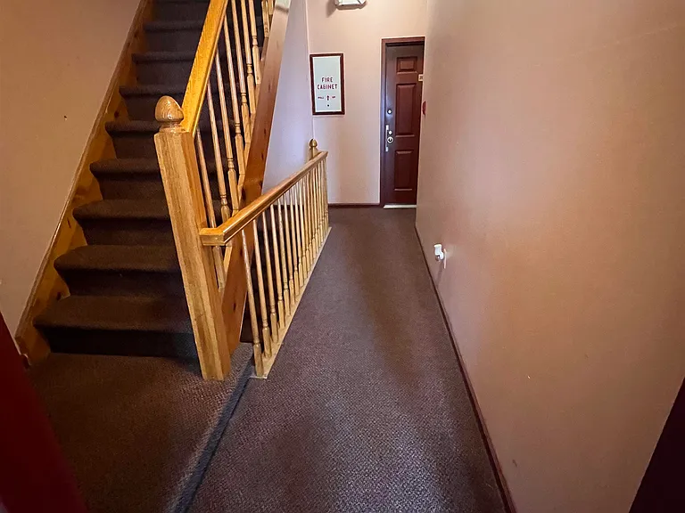 222-224 48th St #2A — Photo 3