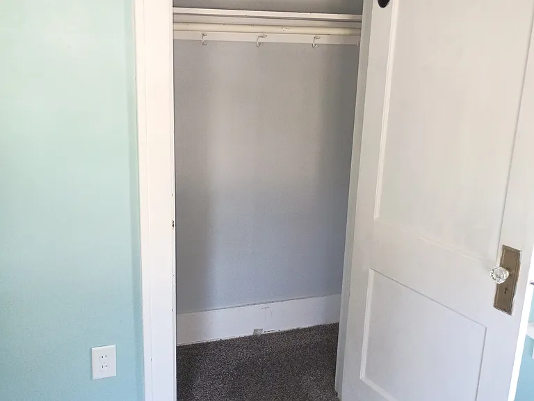 702 S Dittmer St — Photo 5