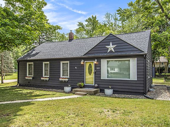 3rd image of 203 Parker Ave