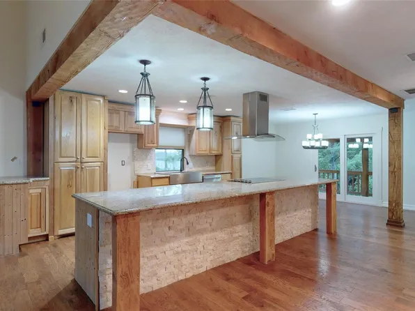 13790 Fm 830 Rd, Willis, TX 77318