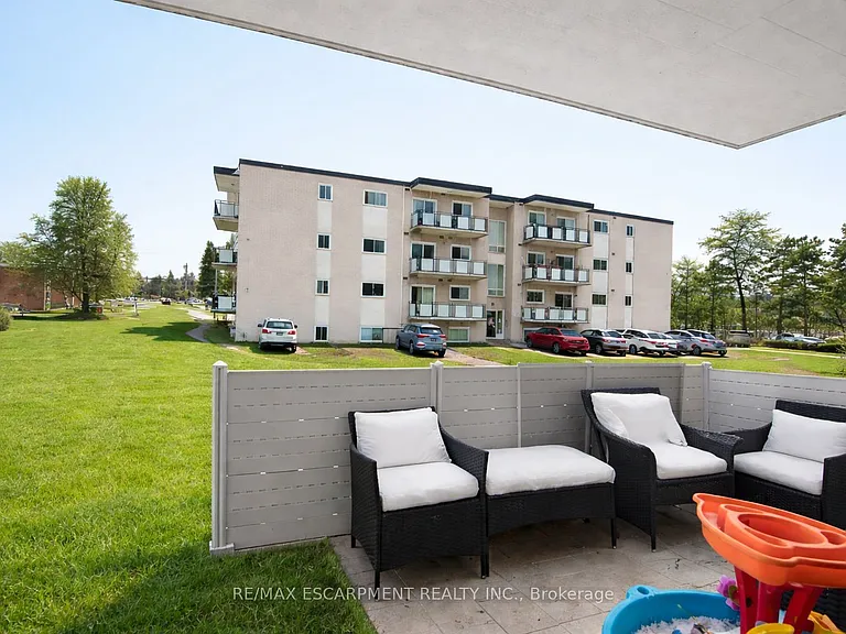 71 Vanier Dr #110 — Photo 9