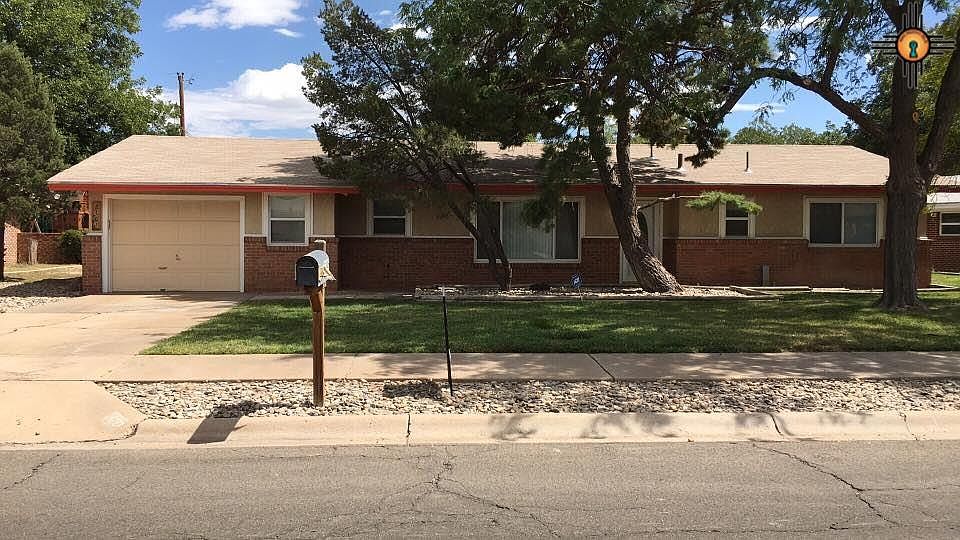 1st image of 2305 Carver Dr
