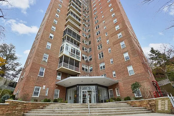 Sold by Halstead Real Estate | media 22